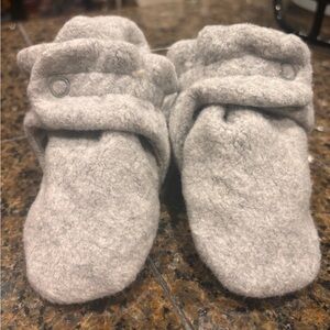 Zutano Gray Cozy Socks Booties, size 12 M.